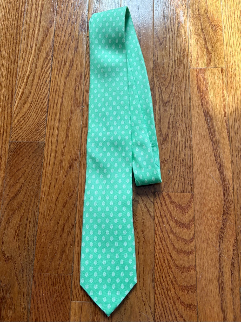 Vineyard Vines Men’s Tie Mint Green Leaf Print Silk Made in USA